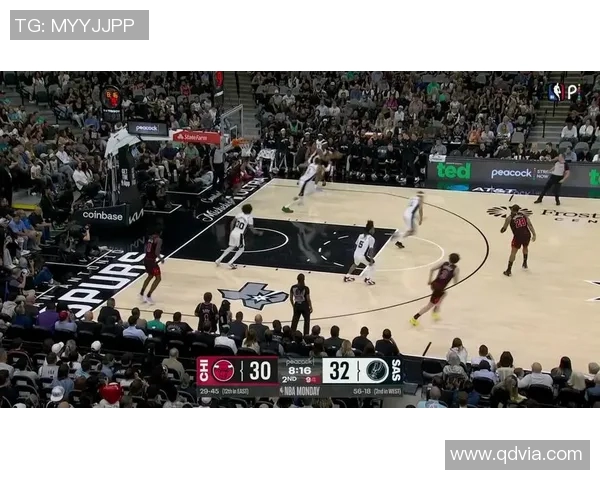 2011年NBA季后赛公牛对阵老鹰第一场精彩录像回顾与分析